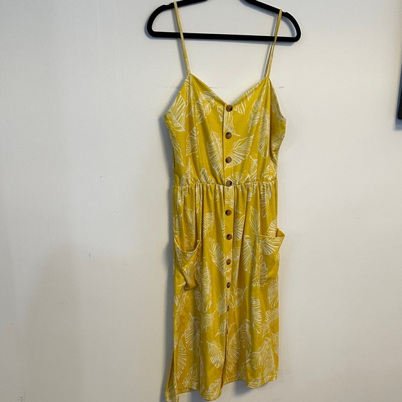 Angashion Dresses & Skirts - Sunny Yellow Leaf Print Midi Dress
